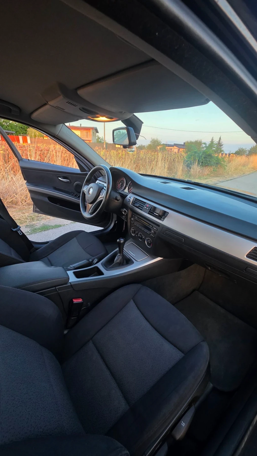 BMW 320, снимка 6 - Автомобили и джипове - 55874180