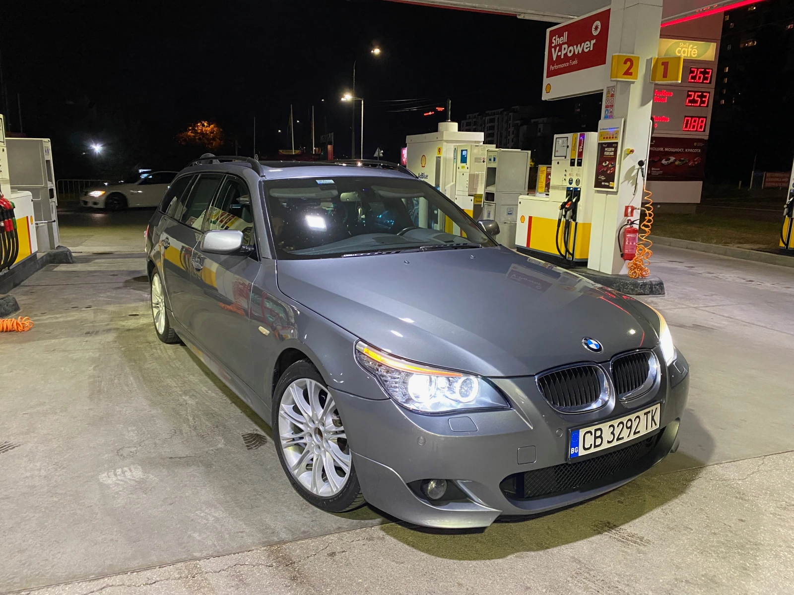 BMW 530 530xi, снимка 6 - Автомобили и джипове - 56429014