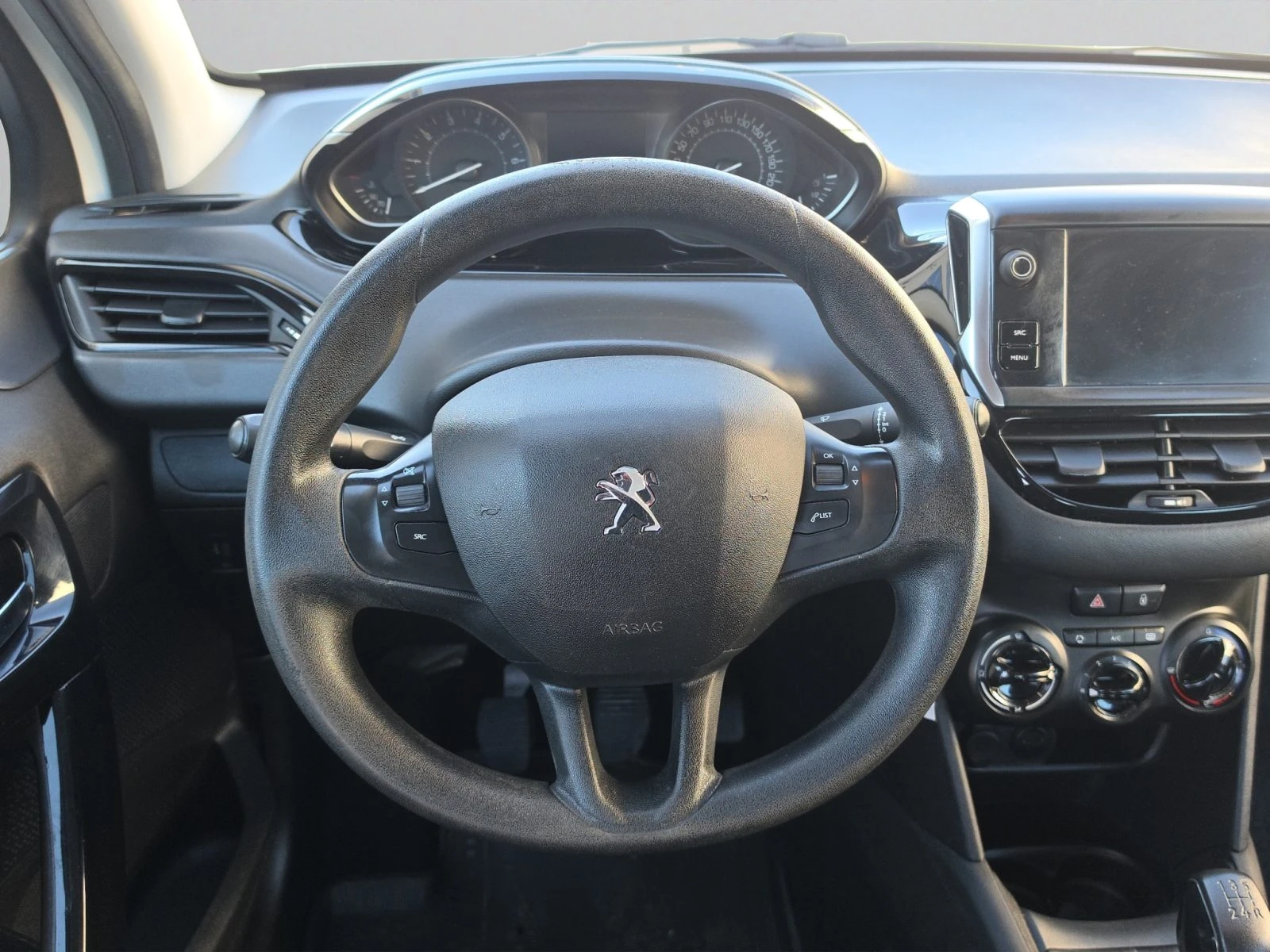 Peugeot 208 5P ACTIVE 1.2 VTi 68 BVM5 EURO 6.2//1901038 | Mobile.bg � ����������� 10