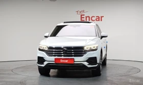 VW Touareg * 3.0TDI* PREMIUM* FULL* КРАЙНА ЦЕНА* , снимка 3