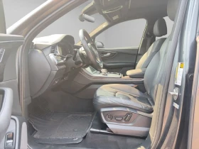 Audi Q7 55TFSI* MATRIX* S* LINE* ПАНОРАМА* МЪРТВАТ* ТОЧКА*, снимка 14