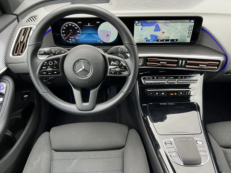 Mercedes-Benz EQC 400/ELECTRIC/408HP/DISTR/HUD/CAM/NAVI/900a, снимка 9 - Автомобили и джипове - 47463400