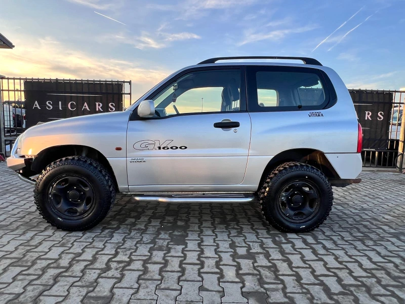 Suzuki Grand vitara 1.6I/GAS БЕЗ ТОЧКА РЪЖДА, снимка 2 - Автомобили и джипове - 48583646