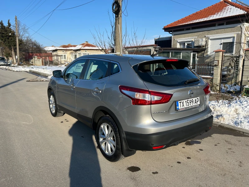 Nissan Qashqai, снимка 6 - Автомобили и джипове - 49235297