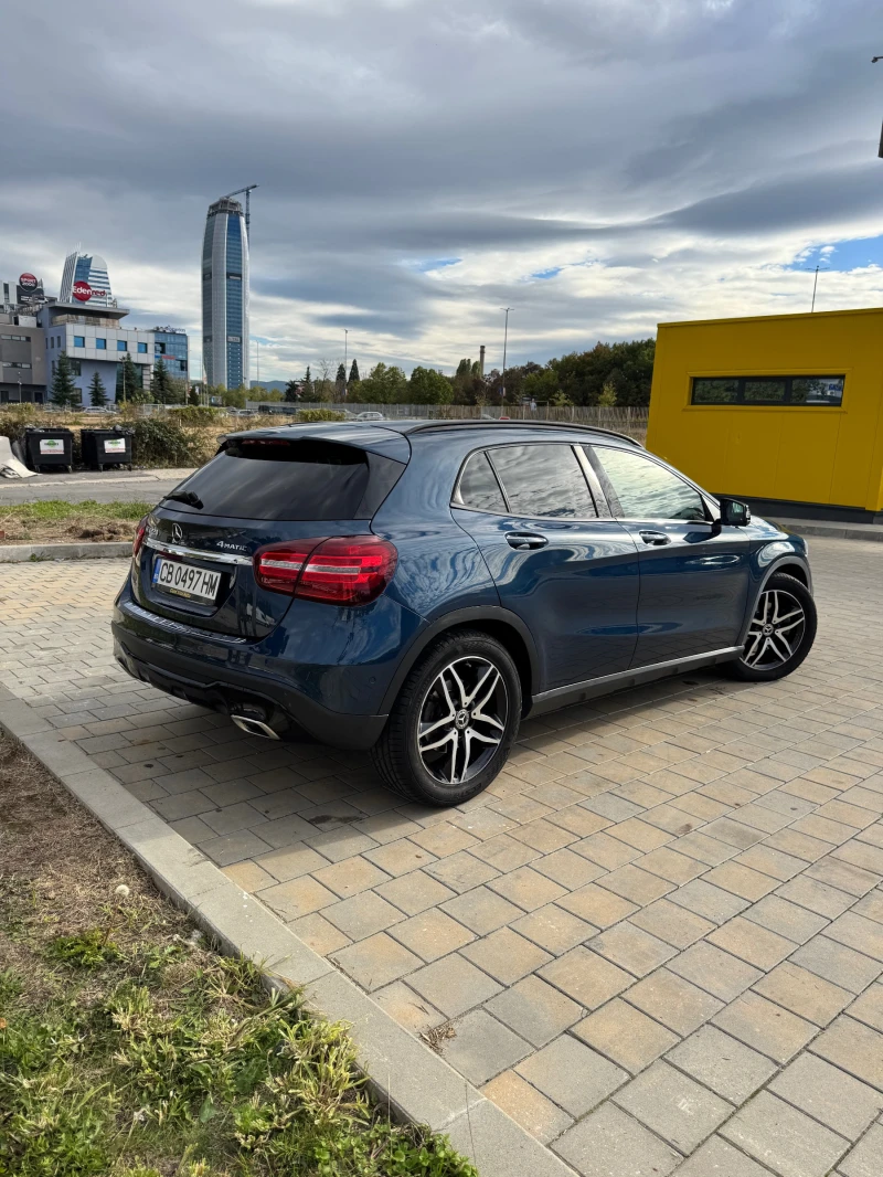 Mercedes-Benz GLA 220 4Matic/Memory/Keyless/Силвър Стар/1ви собственик, снимка 4 - Автомобили и джипове - 52475582