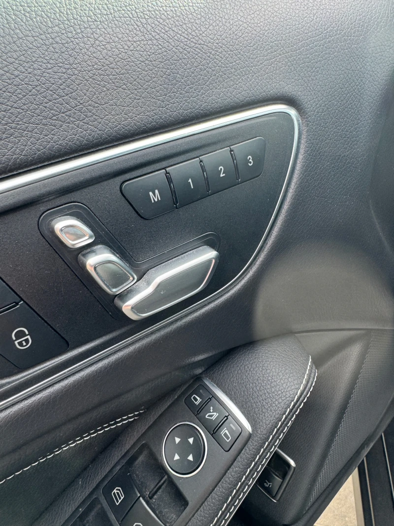 Mercedes-Benz GLA 220 4Matic/Memory/Keyless/Силвър Стар/1ви собственик, снимка 7 - Автомобили и джипове - 52475582