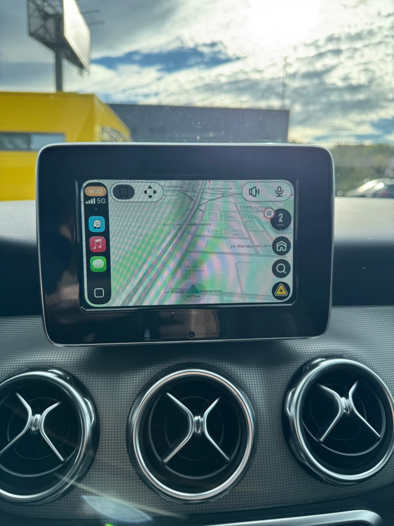 Mercedes-Benz GLA 220 4Matic/Memory/Keyless/Силвър Стар/1ви собственик, снимка 14 - Автомобили и джипове - 52475582