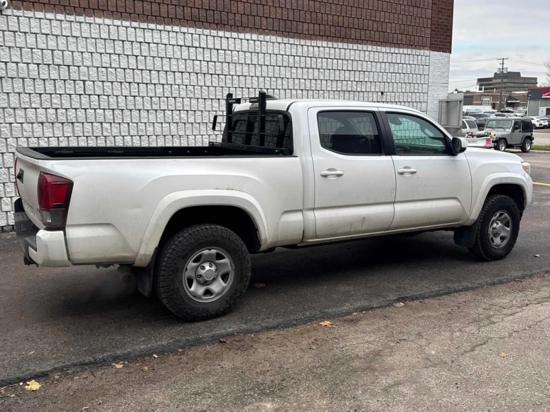 Toyota Tacoma * 4x4 Double Cab Auto * CARFAX * БЕЗ ПЪРВОНАЧАЛНА , снимка 3 - Автомобили и джипове - 52998398