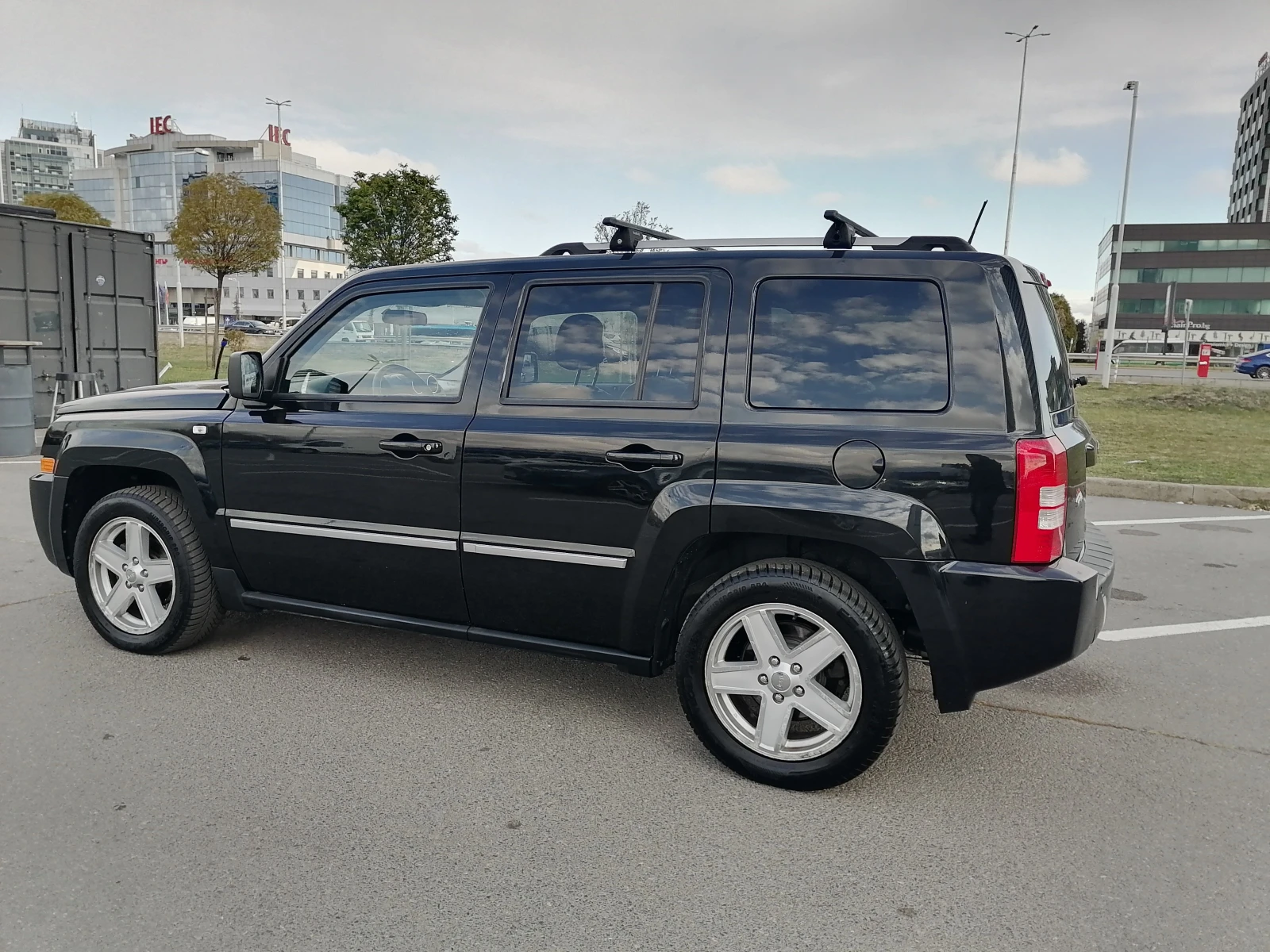 Jeep Patriot 2.4i 4x4 - изображение 5