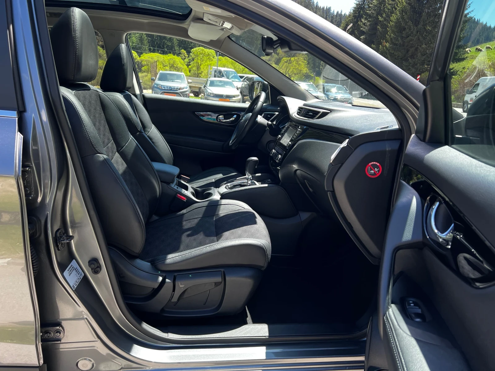 Nissan Qashqai BiLED* АВТОМАТ* КОЖА* ДИСТРОНИК* ПАНО* KeyLess*  - изображение 9