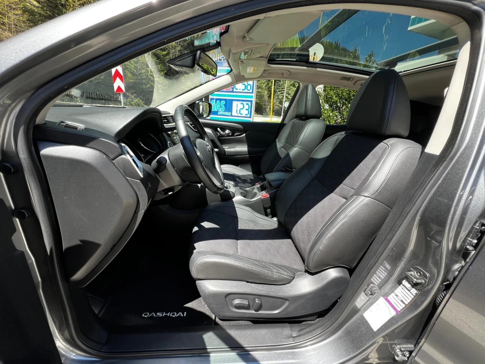 Nissan Qashqai BiLED* АВТОМАТ* КОЖА* ДИСТРОНИК* ПАНО* KeyLess*  - изображение 7