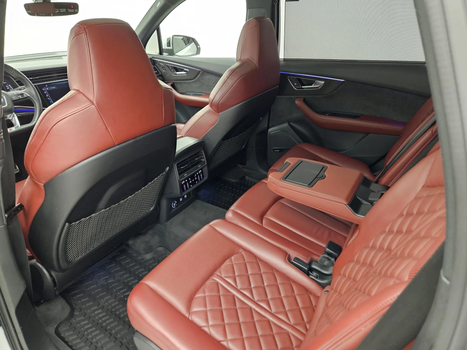 Audi SQ7 quattro 4.0 | Mobile.bg   12