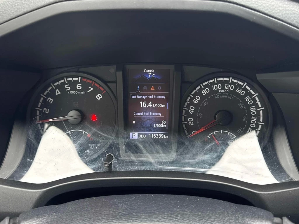 Toyota Tacoma * 4x4 Double Cab Auto * CARFAX * ��� ������������  | Mobile.bg � ����������� 8