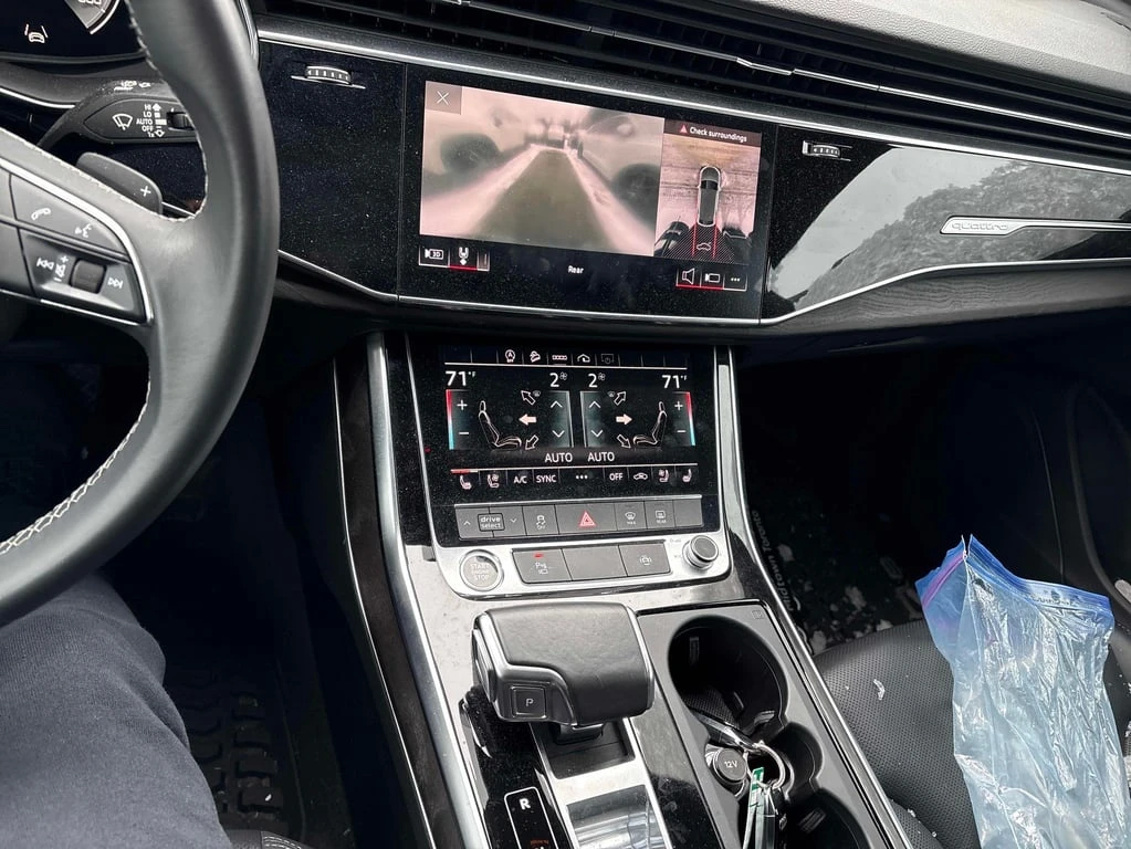 Audi Q8 * Progressiv * CARFAX * БЕЗ ПЪРВОНАЧАЛНА ВНОСКА - изображение 9