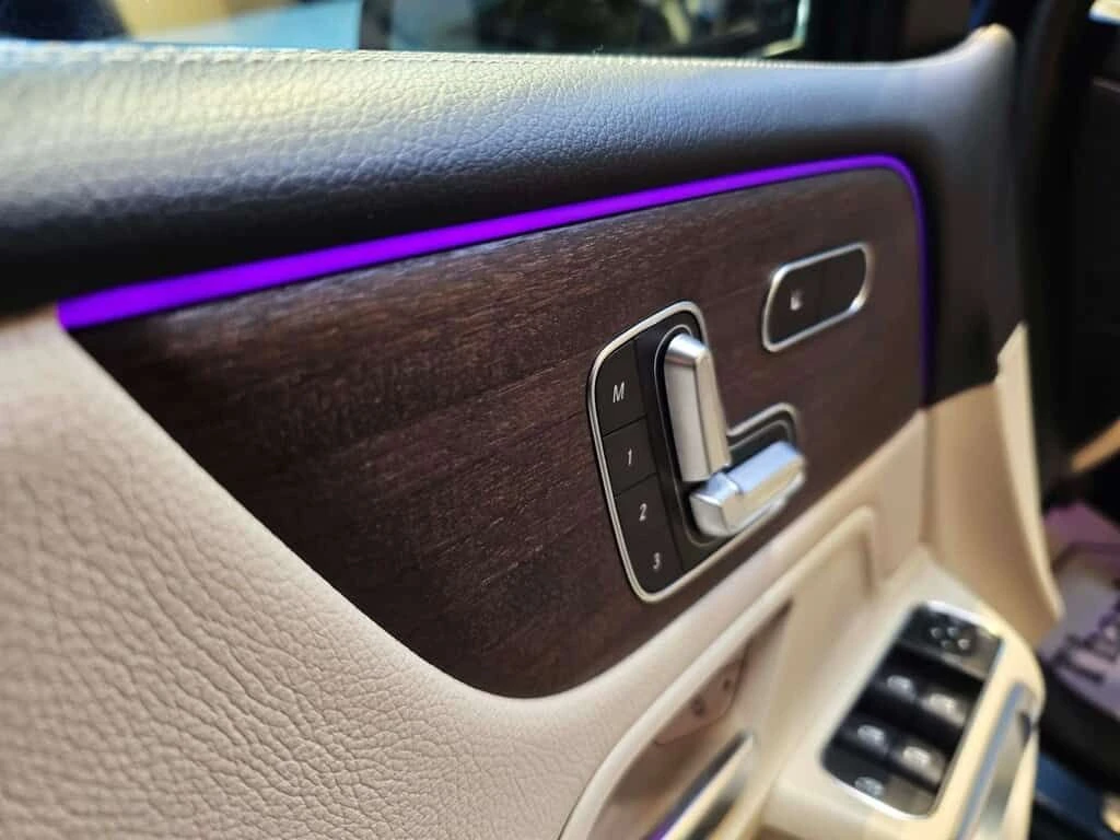 Mercedes-Benz GLB GLB250/Carfax/Памет/Подгрев/2 Ключа/Панорама, снимка 10 - Автомобили и джипове - 53825401