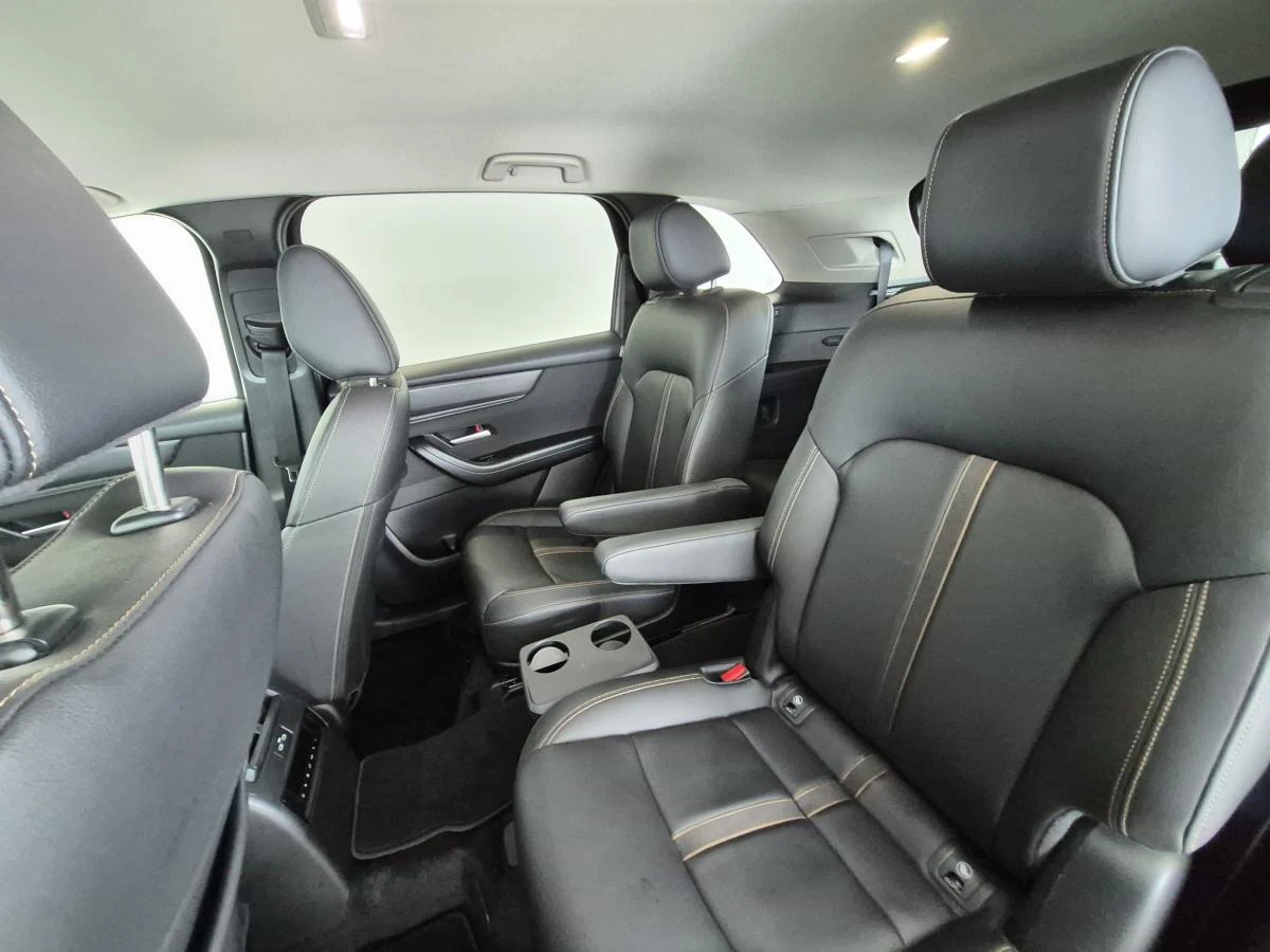 Mazda CX-90 * GS-L* AWD* CARPLAY* КАМЕРА* КОЖА* ПОДГРЕВ* , снимка 12 - Автомобили и джипове - 53973583