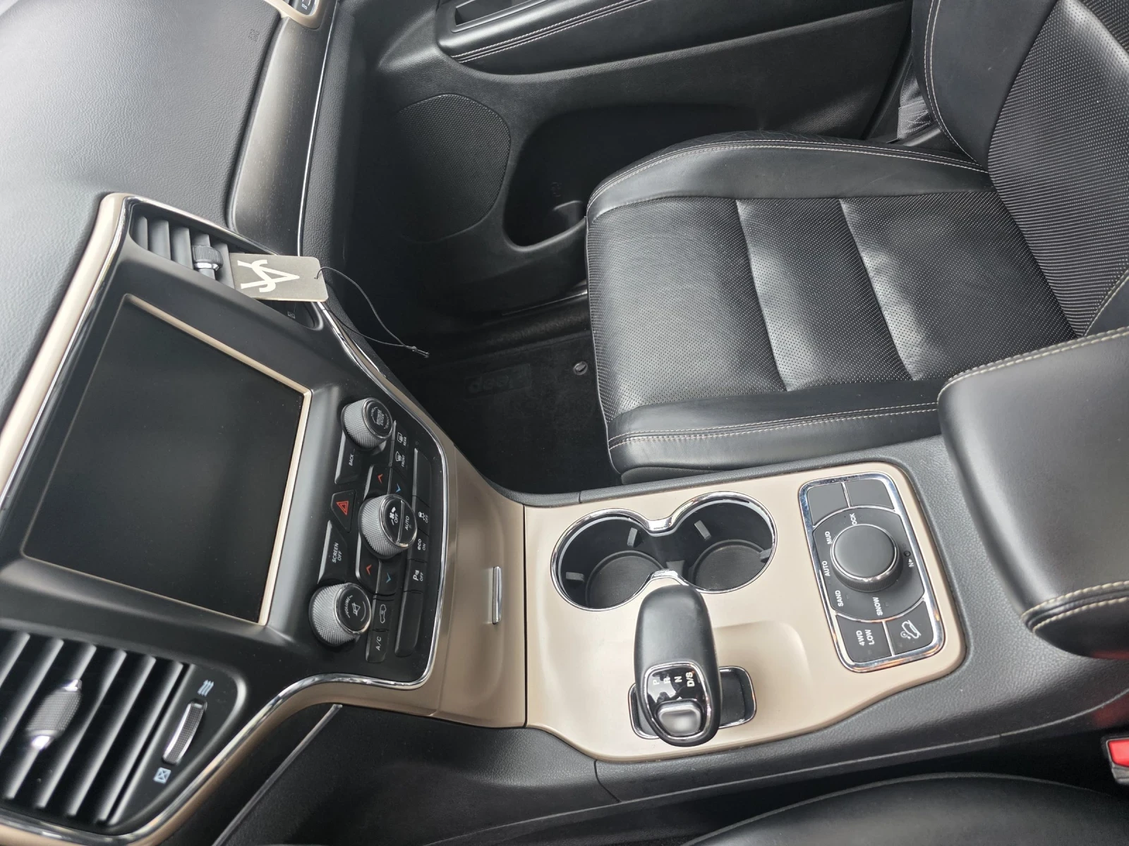 Jeep Grand cherokee Газова уредба, снимка 12 - Автомобили и джипове - 54177973