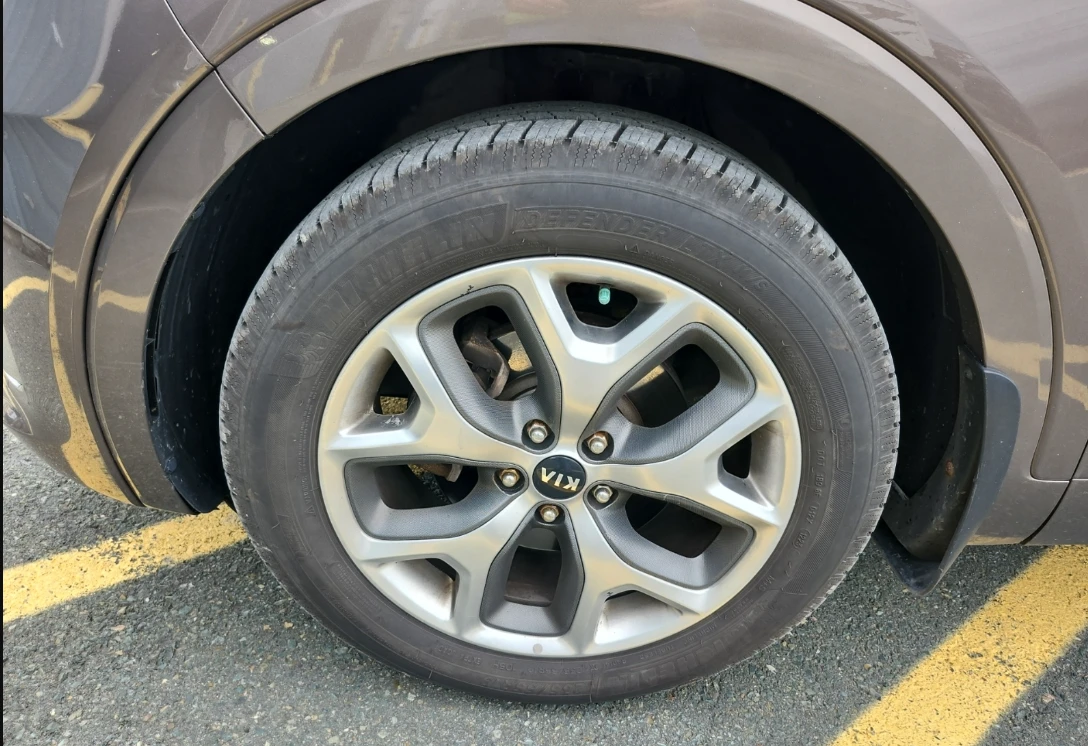 Kia Sorento V6* AWD* LIMITED* �����* ������* �������* Harman*  | Mobile.bg � ����������� 6