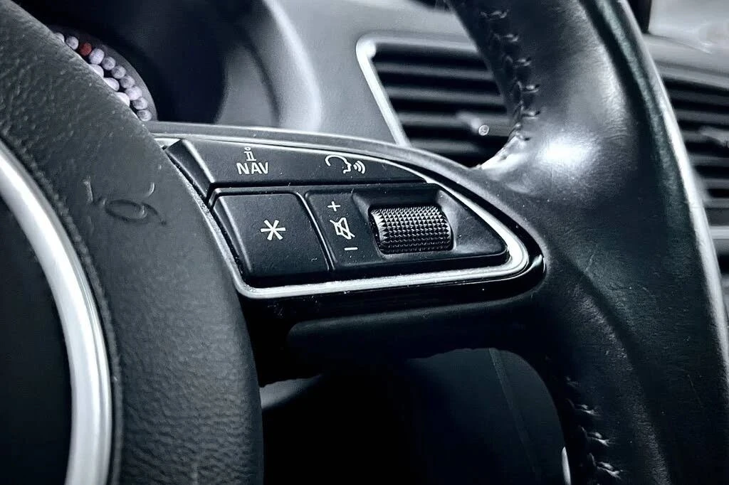 Audi Q3, снимка 12 - Автомобили и джипове - 56699502