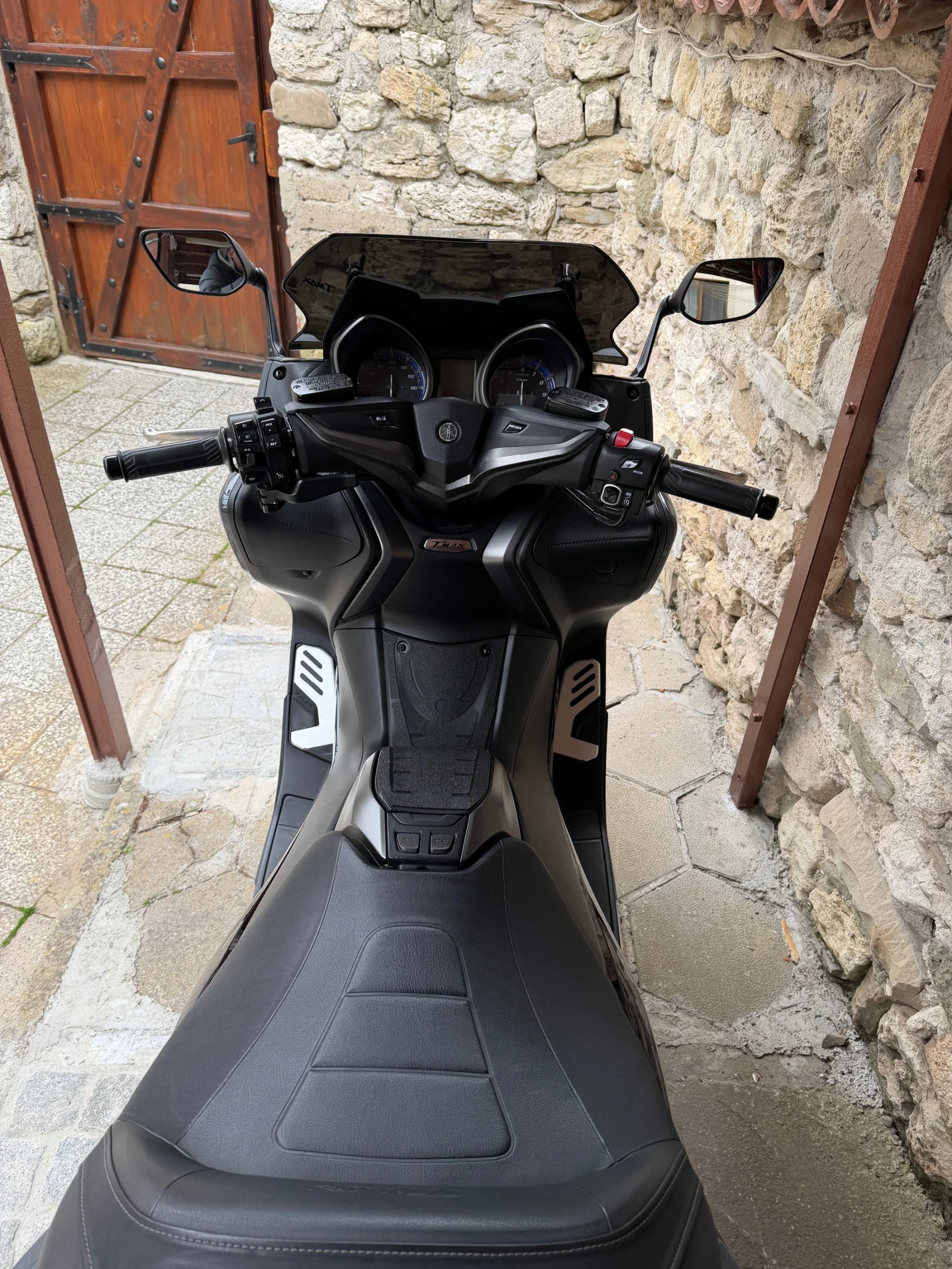 Yamaha T-max 560, снимка 13 - Мотоциклети и мототехника - 54334056