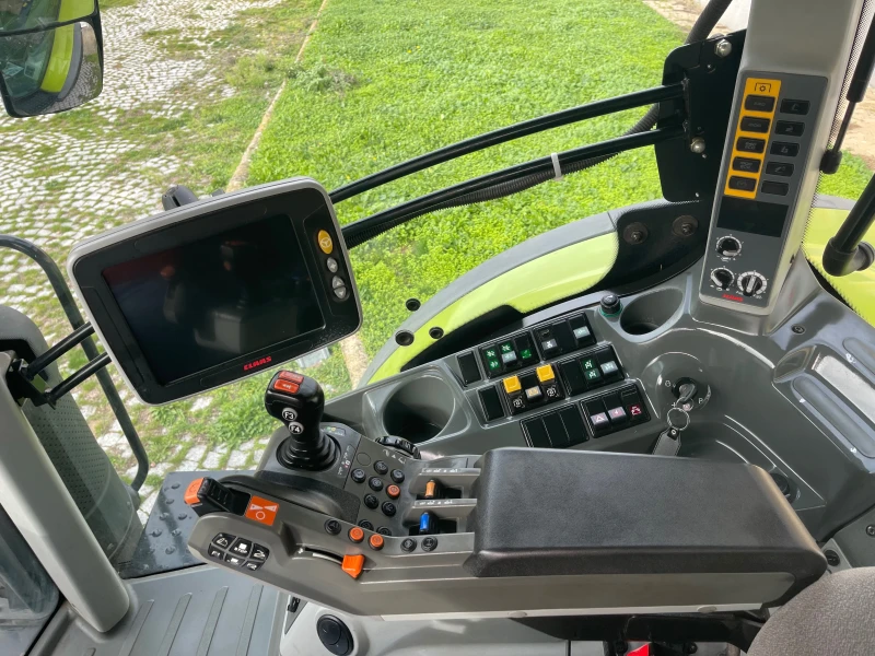 Трактор Claas ARION 660 CIS CMATIC НАВИГАЦИЯ ЛИЗИНГ, снимка 15 - Селскостопанска техника - 52316553