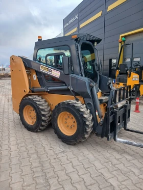 Мини челни товарачи STAHL Skidxx SX 30, снимка 1