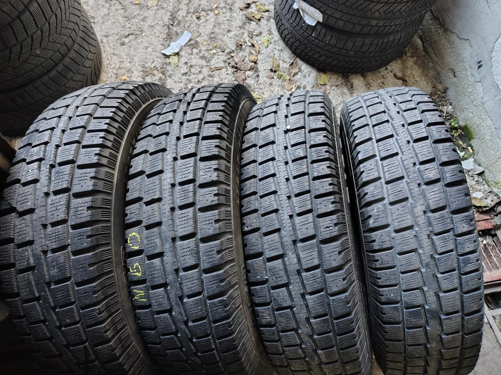 ���� 235/85R16 | Mobile.bg � ����������� 1