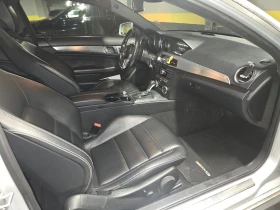 Mercedes-Benz C 350 C350 3.5 V6 AMG пакет (W204 facelift), снимка 17
