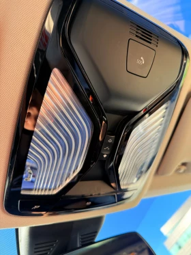 BMW 320 Distronic* Пано* Подгрев* Carplay* Assists, снимка 15