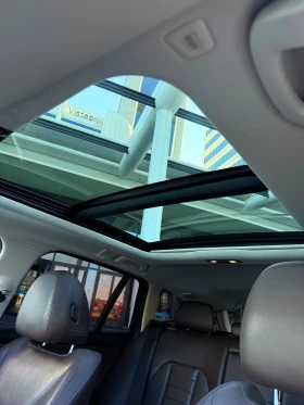 BMW 320 Distronic* Пано* Подгрев* Carplay* Assists, снимка 13