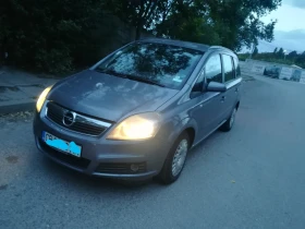 Opel Zafira 1.6 бензин ПЕРФЕКТЕН 8 гуми, снимка 2