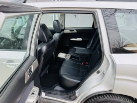 Subaru Forester 2.0i Automat, снимка 15