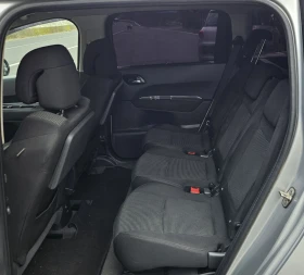 Peugeot 5008 1.6 HDI  - 4550 € / 8899.03 лв. - 30549262 14