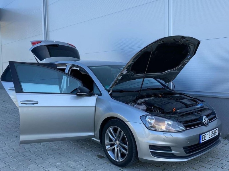 VW Golf GOLF 7 1.6 110, снимка 17 - Автомобили и джипове - 46266395