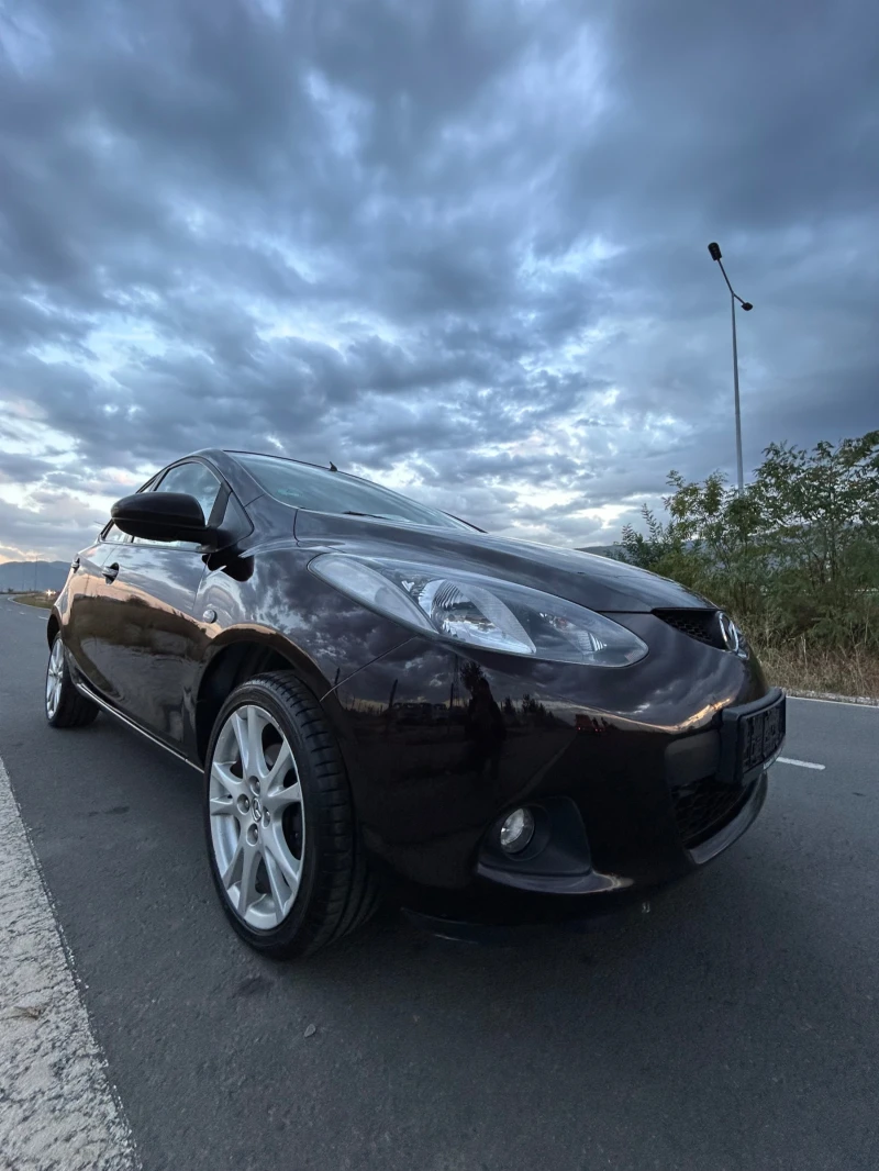 Mazda 2, снимка 6 - Автомобили и джипове - 47550075