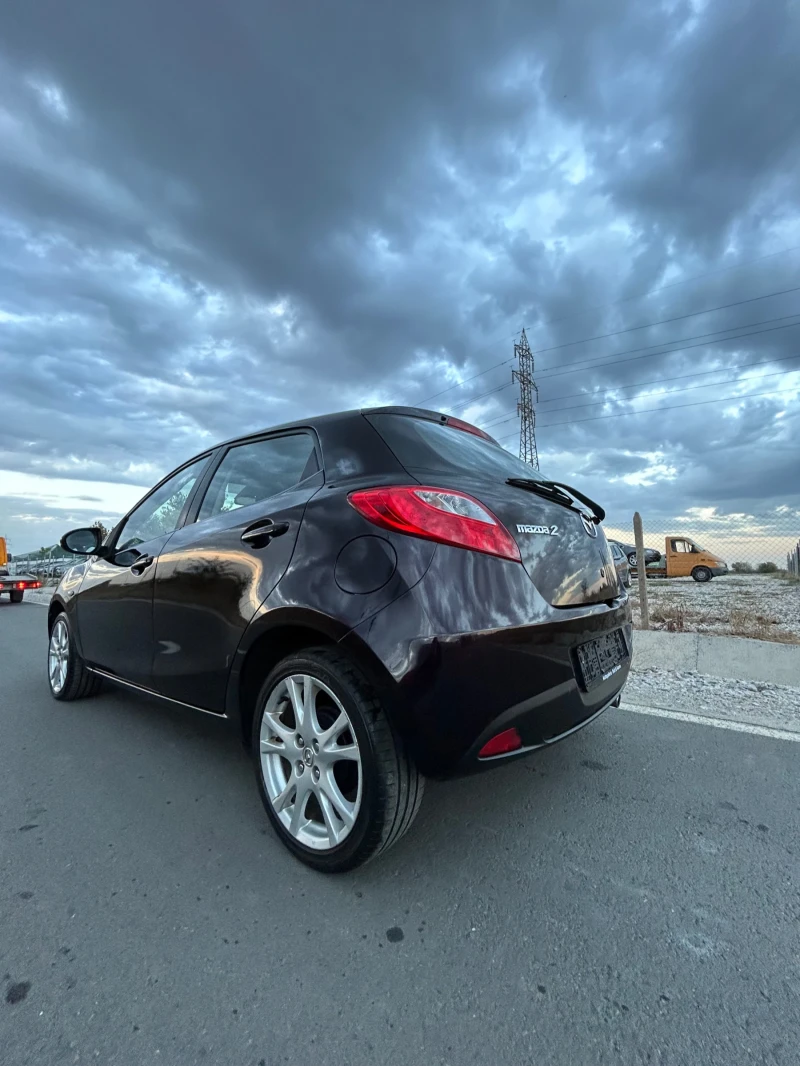 Mazda 2, снимка 7 - Автомобили и джипове - 47550075