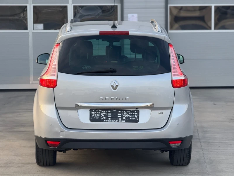 Renault Scenic 1.6DCI* BOSE* 7 МЕСТЕН * КАМЕРА* ЛИЗИНГ* , снимка 4 - Автомобили и джипове - 51609142