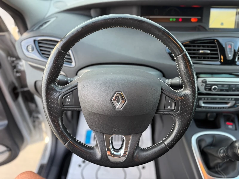 Renault Scenic 1.6DCI* BOSE* 7 МЕСТЕН * КАМЕРА* ЛИЗИНГ* , снимка 12 - Автомобили и джипове - 51609142