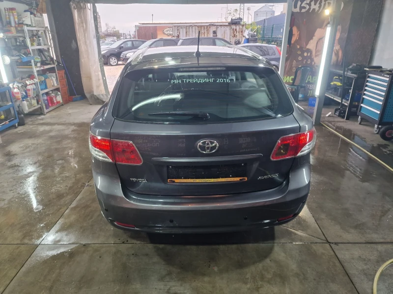 Toyota Avensis 2.0-126-6-SPEED, снимка 3 - Автомобили и джипове - 52296972