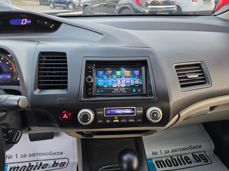 Honda Civic 1.3i-HYBRID АВТОМАТИК EURO5B, снимка 11 - Автомобили и джипове - 52436225