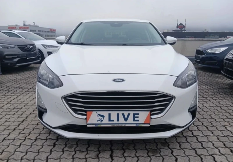 Ford Focus 1.5TDCi EcoBlue Cool&Connect, снимка 2 - Автомобили и джипове - 52726134