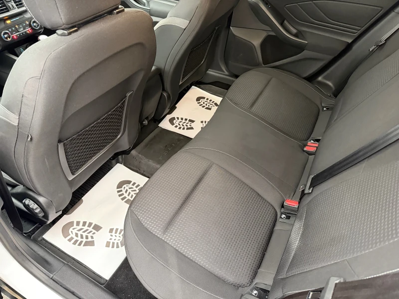 Ford Focus 1.5TDCi EcoBlue Cool&Connect, снимка 8 - Автомобили и джипове - 52726134