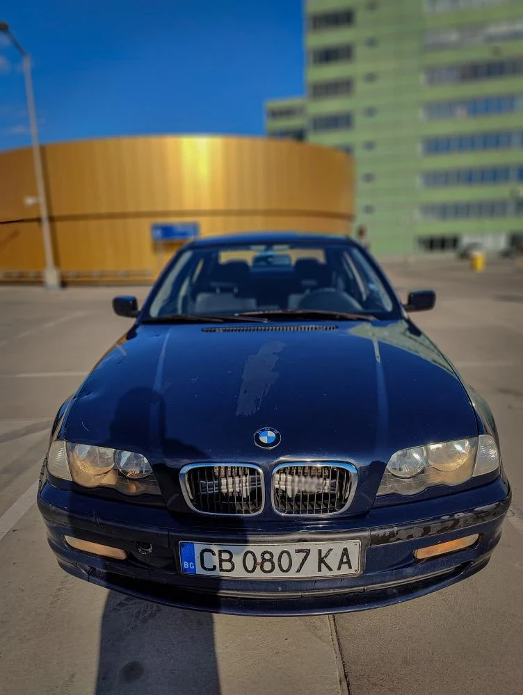 BMW 320, снимка 1 - Автомобили и джипове - 47295979