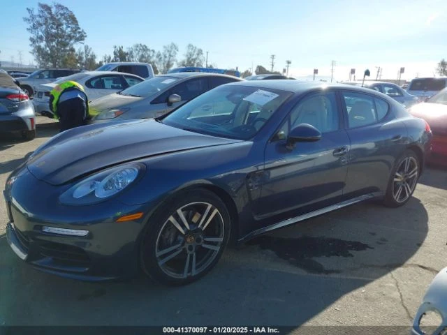 Porsche Panamera 4, снимка 13 - Автомобили и джипове - 48892198