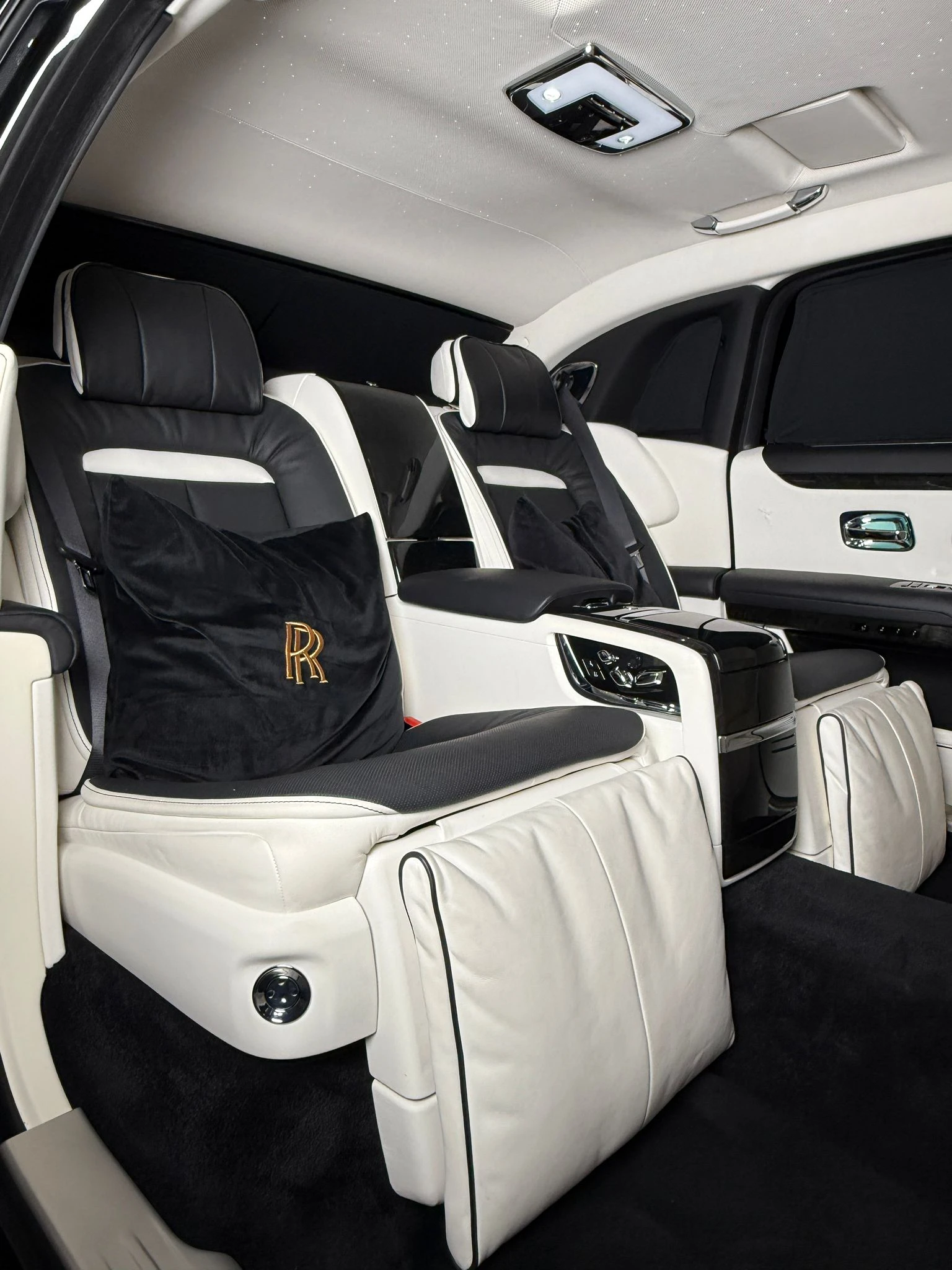 Rolls-Royce Ghost Long* two tone* shooting star* HuD | Mobile.bg   13