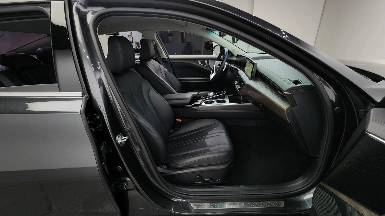 Kia K8 3.5 LPI | Mobile.bg   13