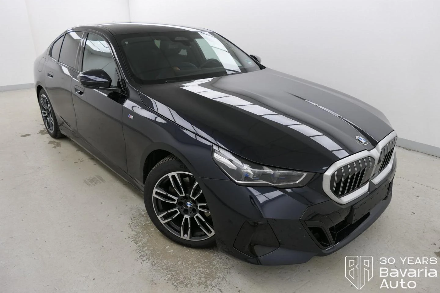 BMW 520 d xDrive Steptronic - изображение 4