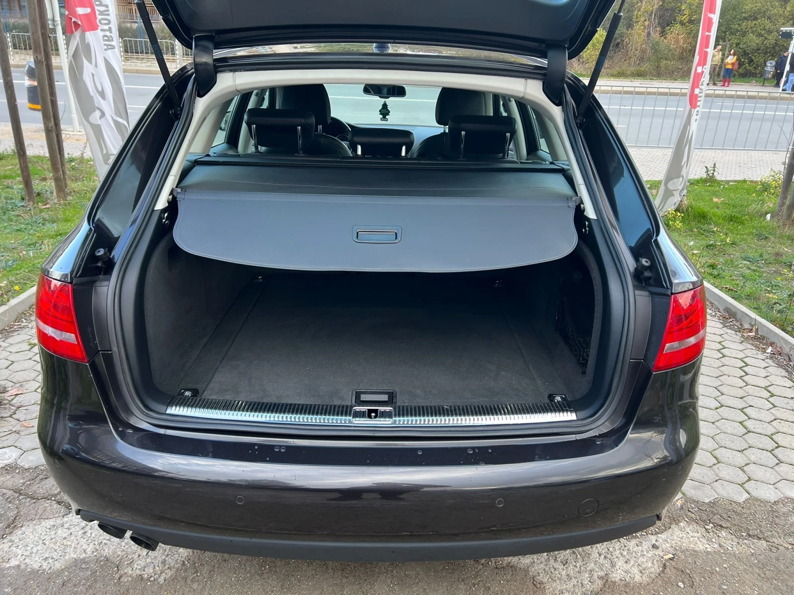 Audi A4 2.0TDi/NAVI | Mobile.bg   16