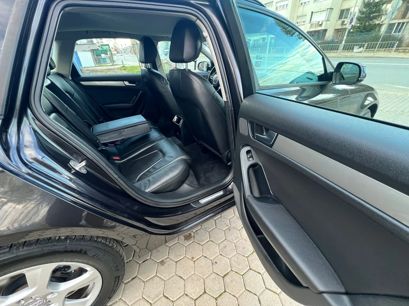 Audi A4 2.0TDi/NAVI | Mobile.bg   14