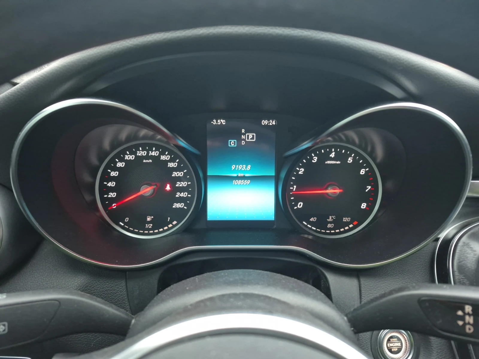 Mercedes-Benz C 300 AMG LINE/PANO/KAMEPA/LANE ASSIST - изображение 9